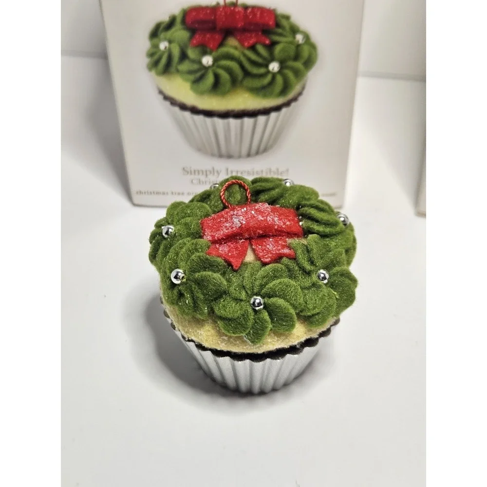 Lot of 2 Hallmark Christmas Cupcakes Ornaments Oh So Sweet Simply Irresistible